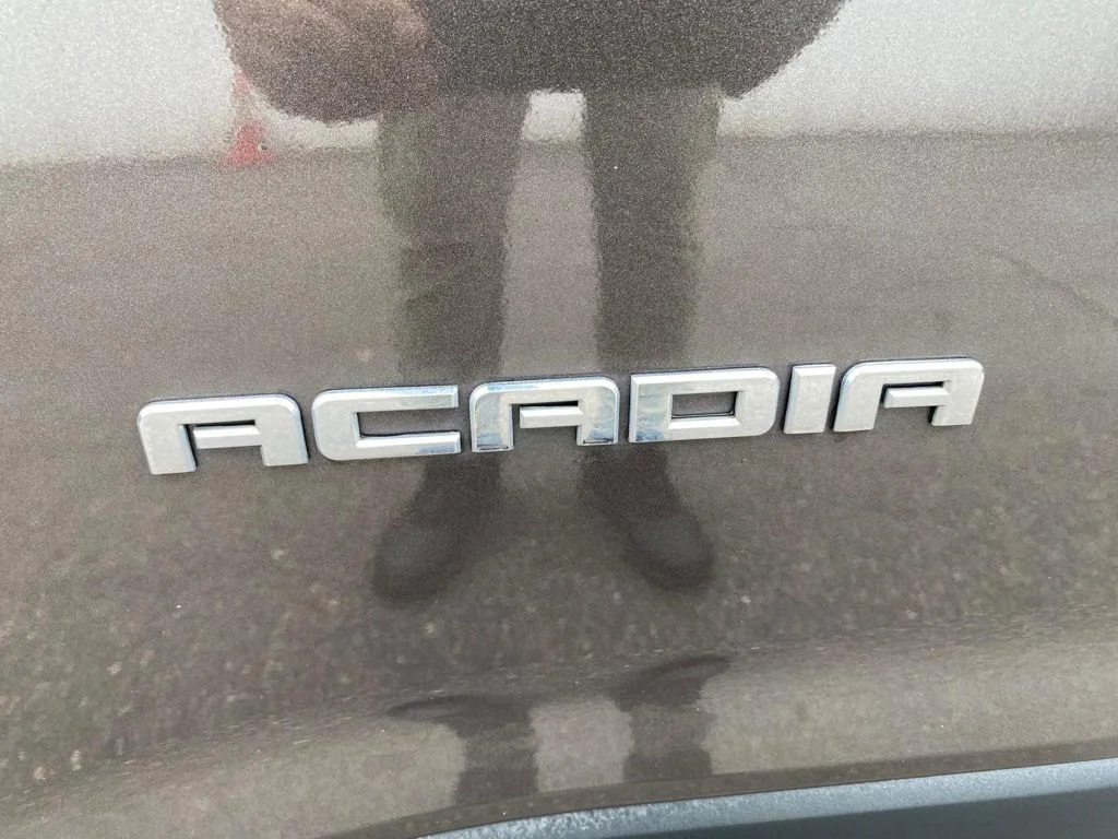 Used 2019 Gray GMC SLE-1 image 25
