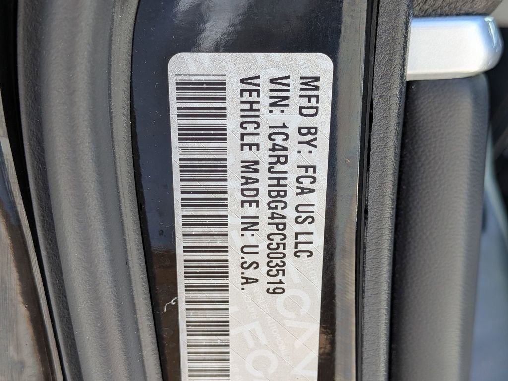 Used 2023 Black Jeep Limited image 32