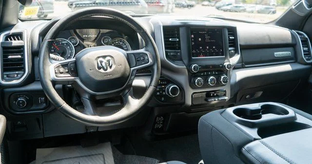 Used 2023 Silver Ram Big Horn/Lone Star image 12