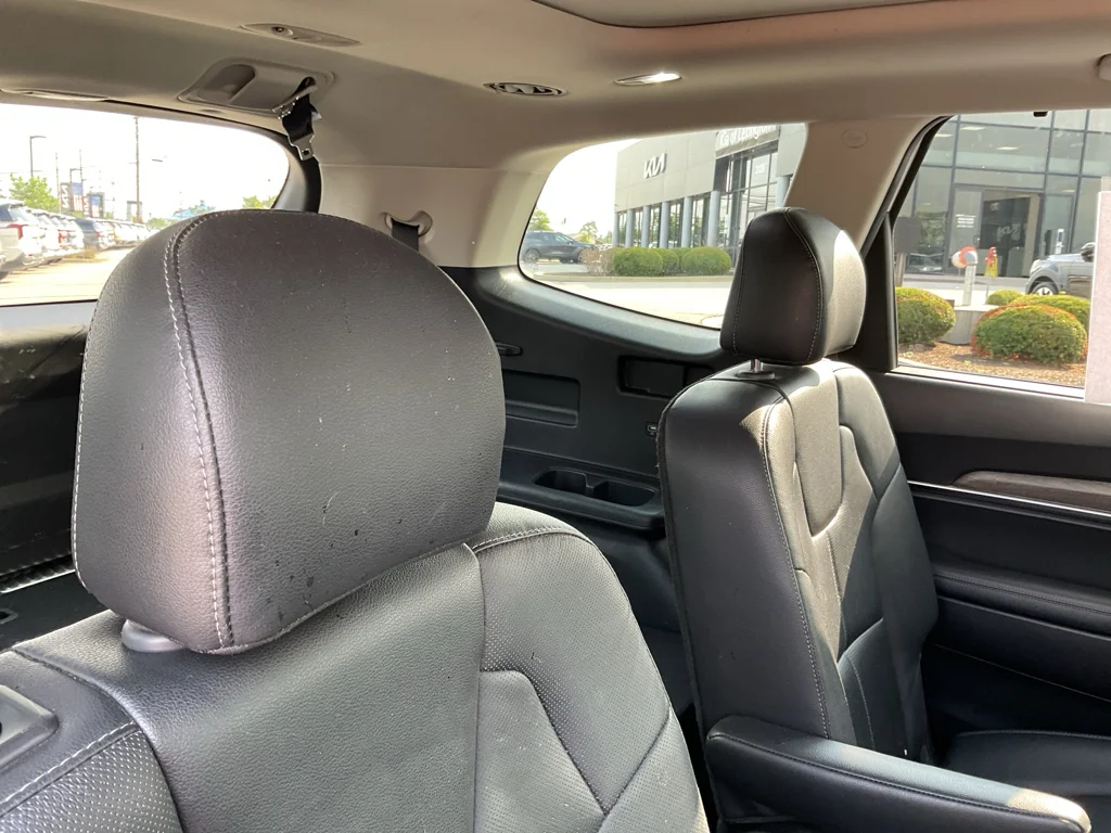 Used 2020 Snow White Pearl Kia SX image 12