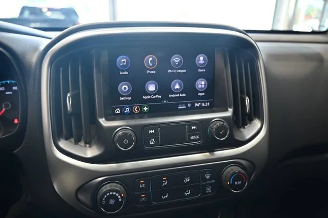 Used 2019 SHADOW GRAY METALLIC Chevrolet 2WD LT image 17