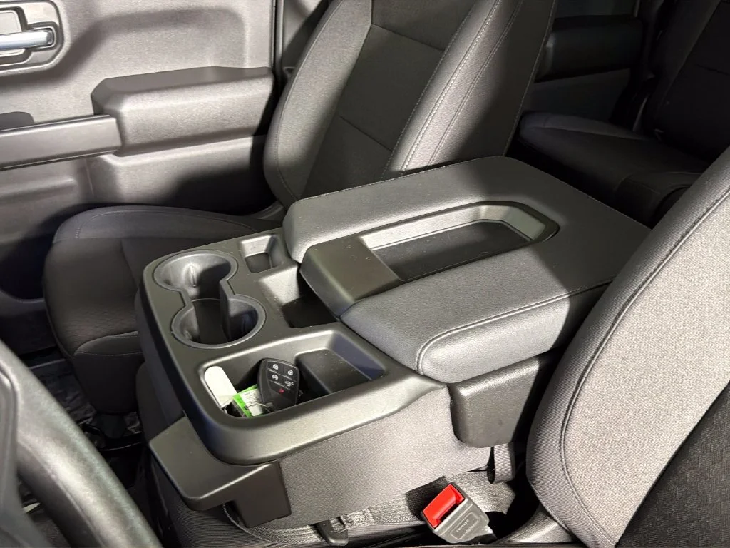 Used 2025 Slate Gray Metallic Chevrolet Custom image 26