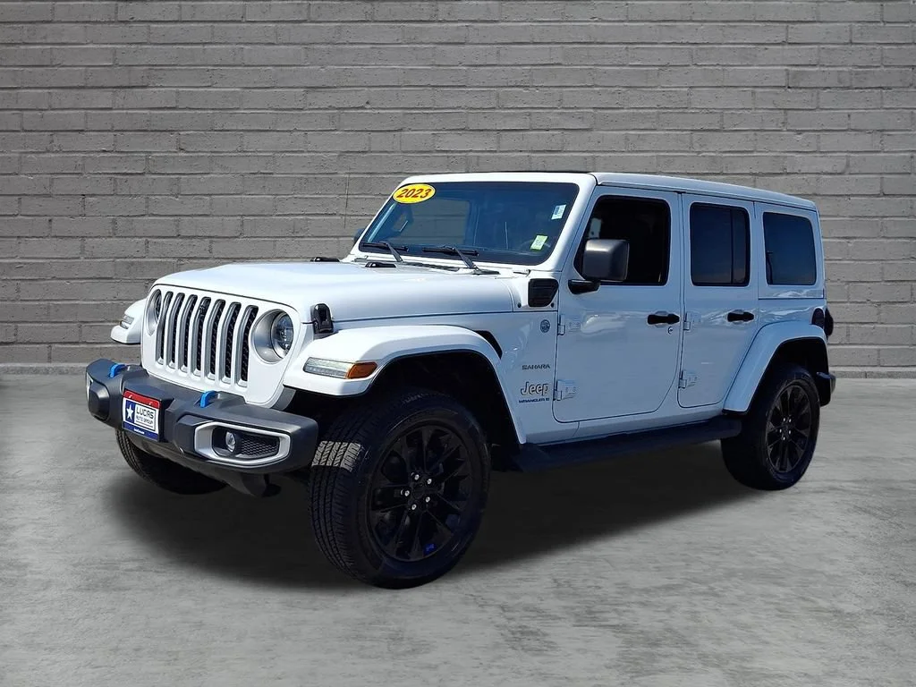 Used 2023 Bright White Clearcoat Jeep Sahara image 6