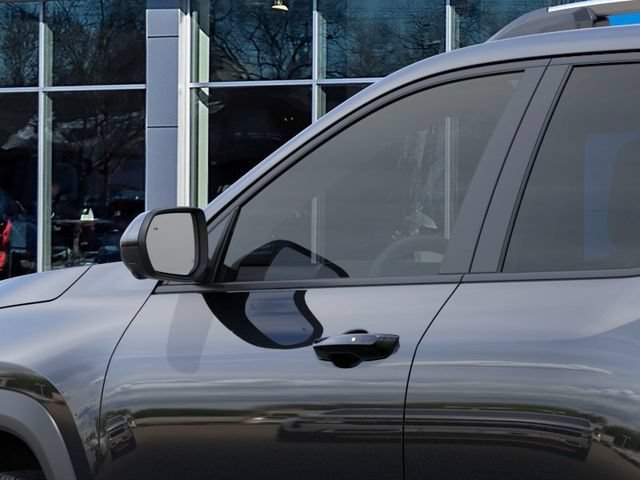 New 2026 Mosaic Black Metallic Chevrolet LT image 43