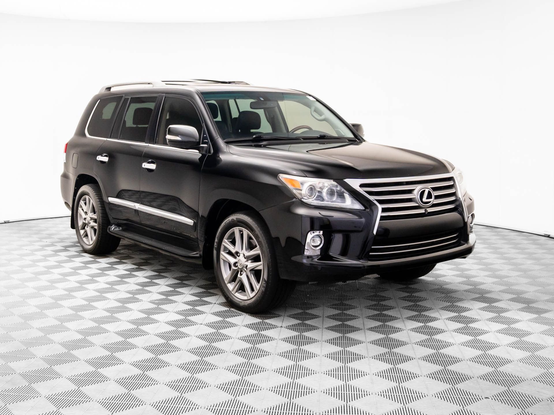 Used 2014 Black Lexus 570 image 9