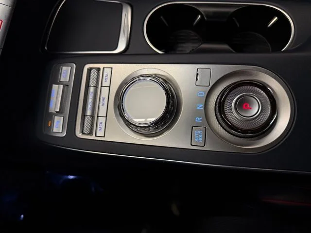 2023 GENESIS GV70 Standard - Photo 16