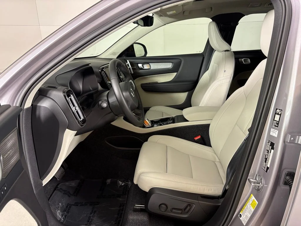 New 2026 Aurora Blue Volvo Ultra image 16