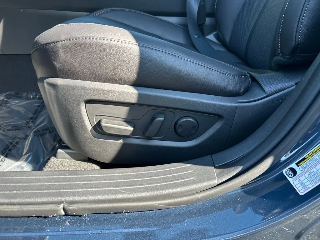 Used 2026 Blue Mazda 2.5 S Premium image 16