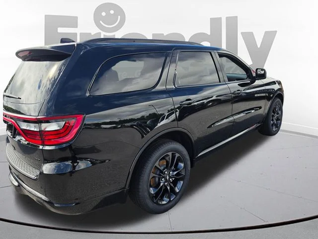 New 2026 Diamond Black Clear-Coat Exterior Paint Dodge GT Plus image 5
