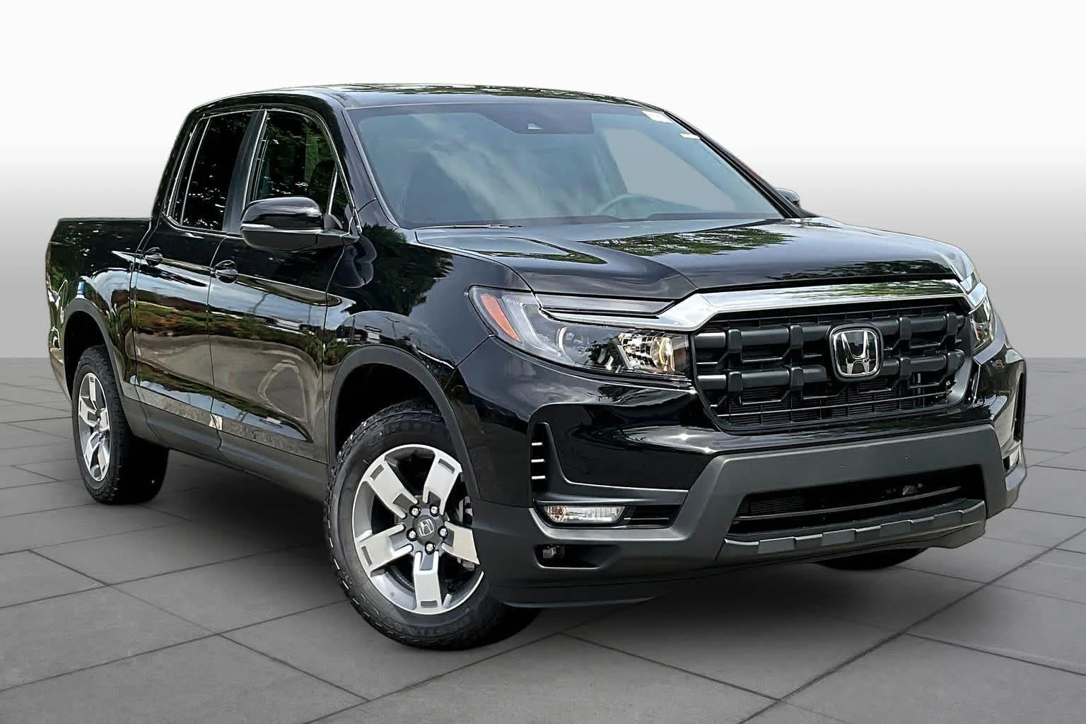 New 2026 Crystal Black Pearl Honda RTL image 2