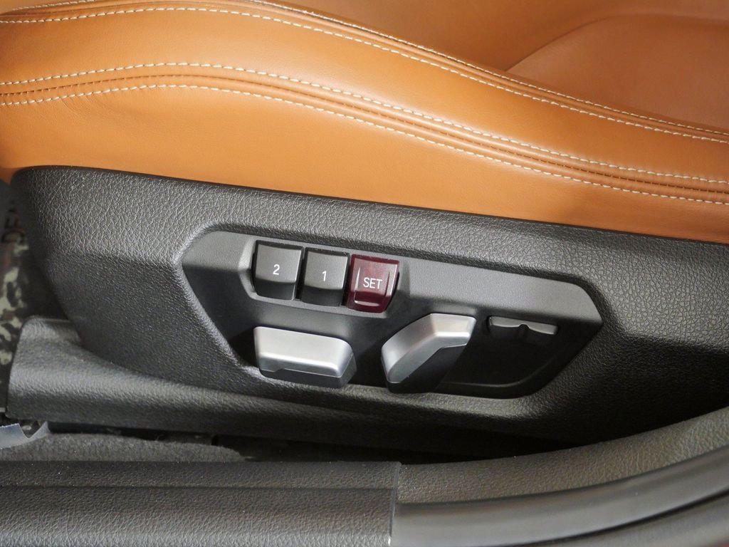 Used 2018 Sakhir Orange II Metallic BMW Base image 37