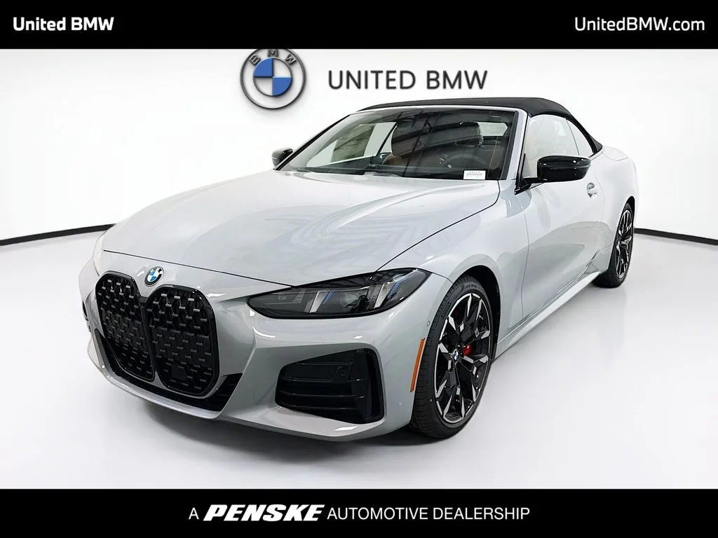 2026 BMW 4 Series 430i Convertible's photo