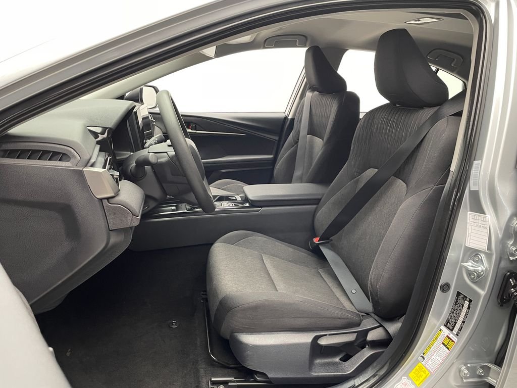 Used 2025 Silver Toyota LE image 13