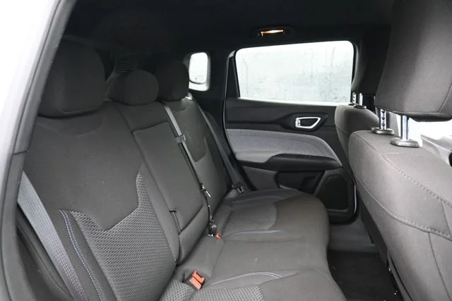 Used 2025 White Jeep Sport image 23