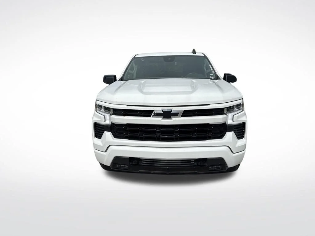 Certified Used 2026 Summit White Chevrolet RST image 3