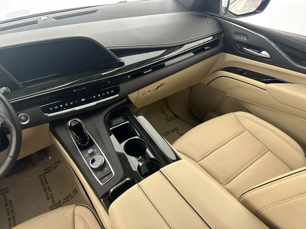 Used 2024 White Cadillac Premium image 23