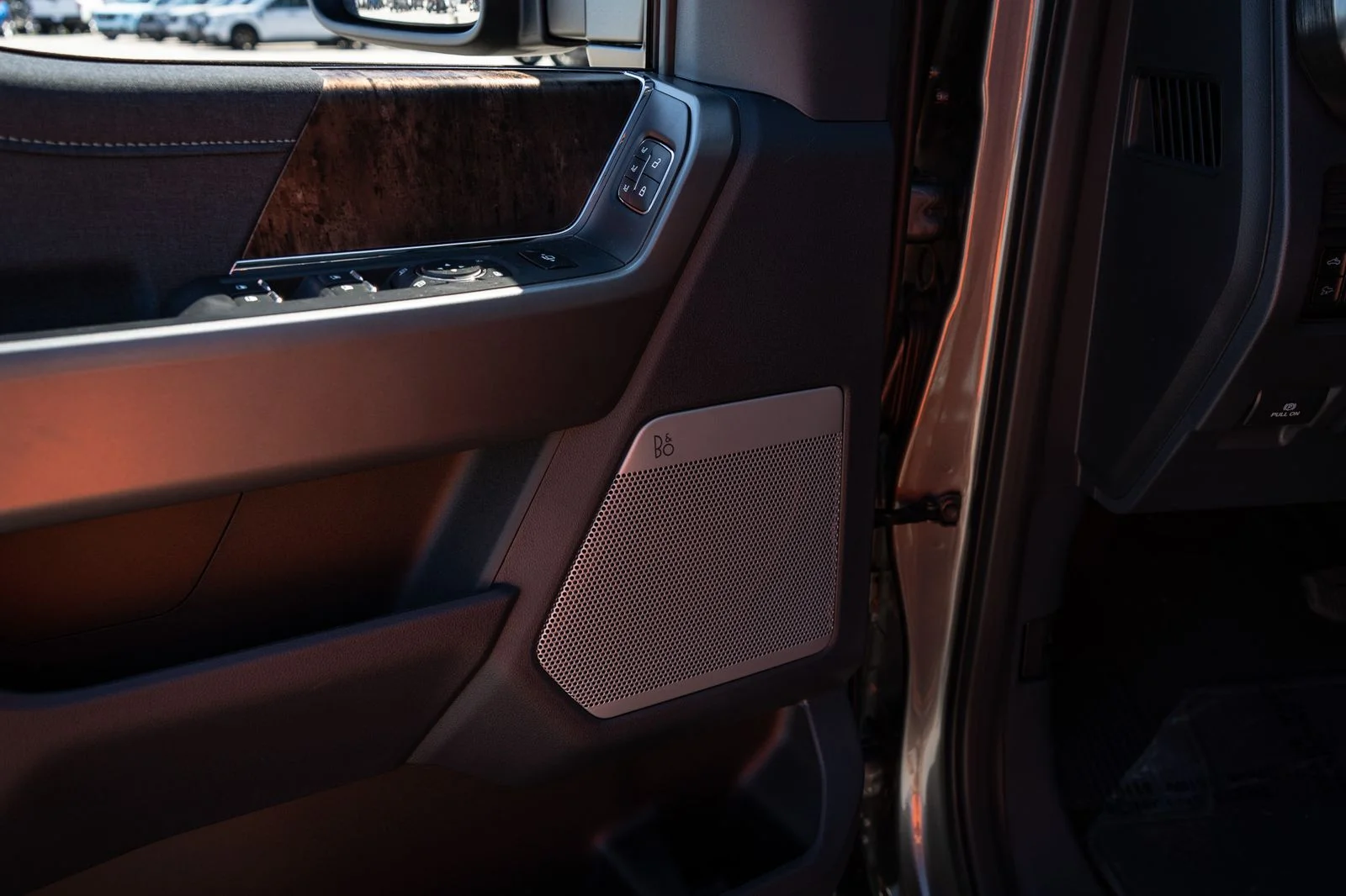 New 2026 Gray Ford Lariat image 33