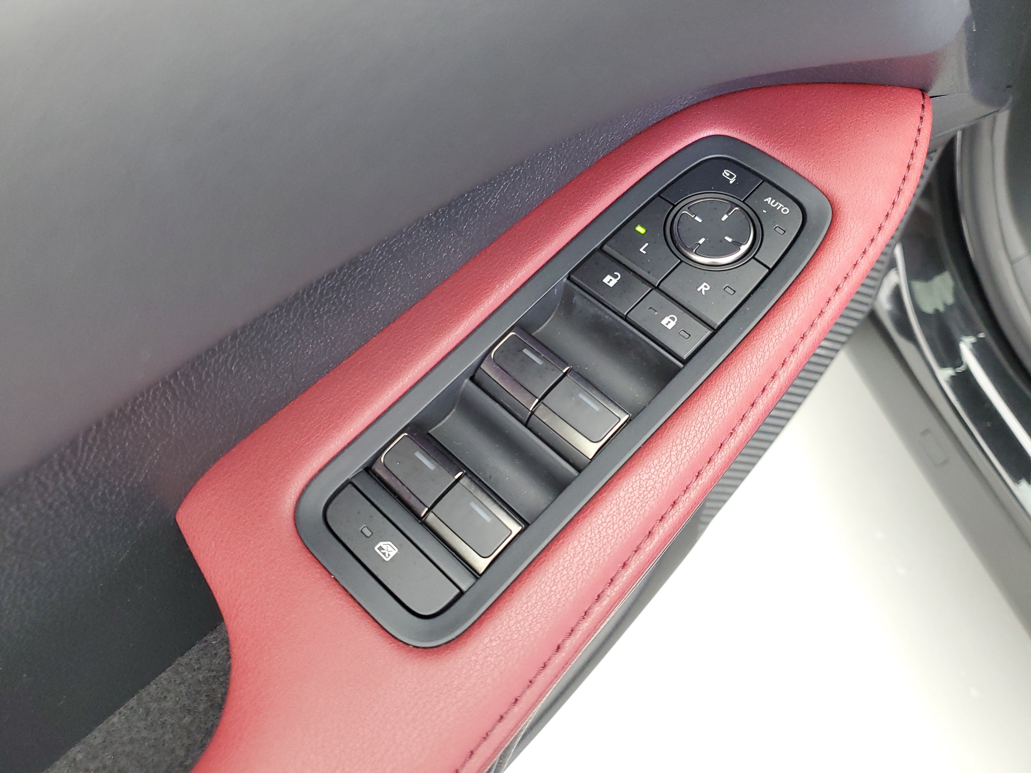 Used 2023 Caviar Lexus 350 F Sport Handling image 21