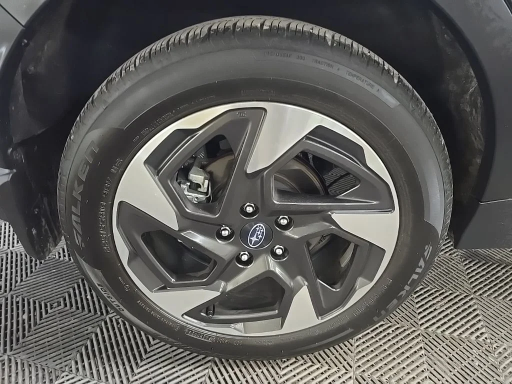 Used 2025 Silver Subaru Limited image 14