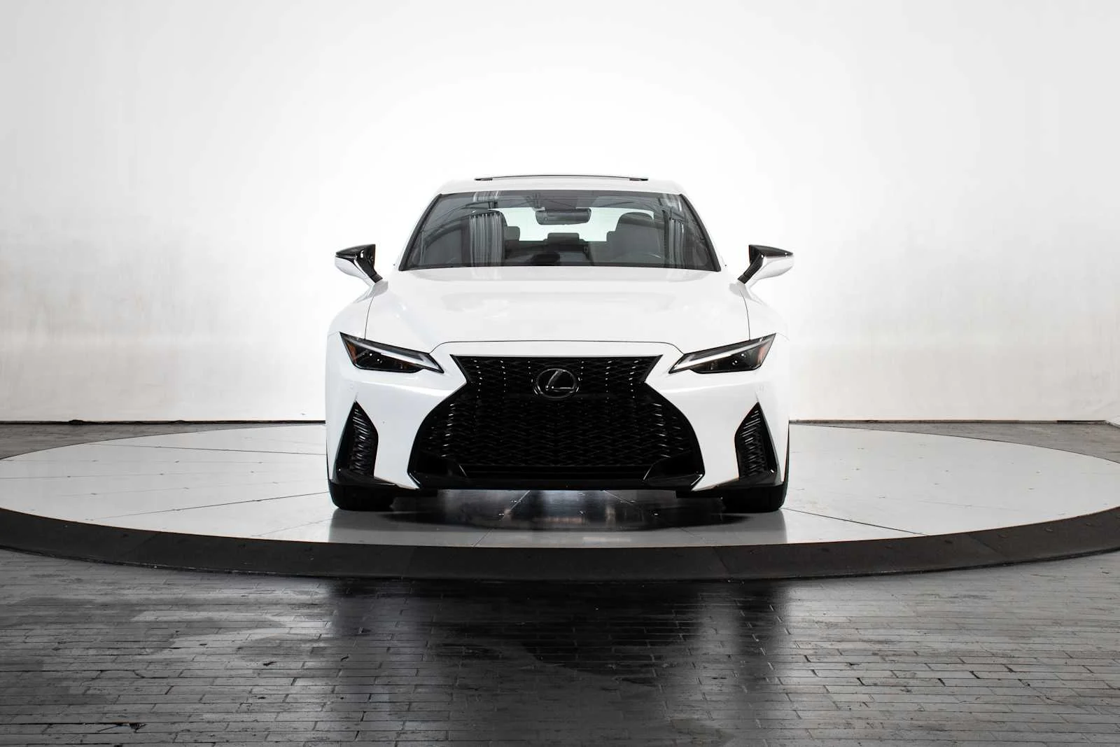 Used 2024 Ultra White Lexus F SPORT image 10