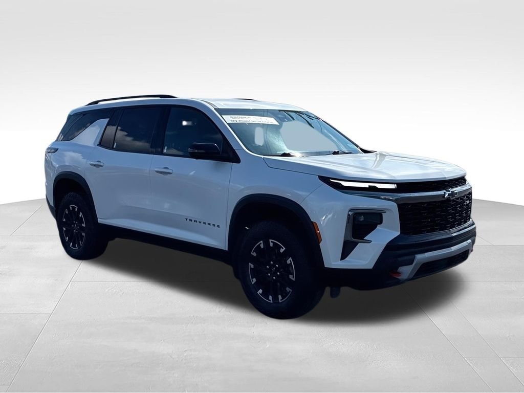 Used 2024 White Chevrolet Z71 image 2