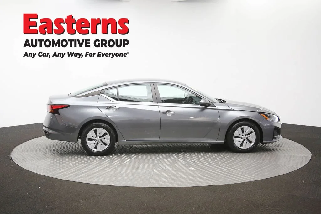 Used 2023 Gray Nissan 2.5 S image 38