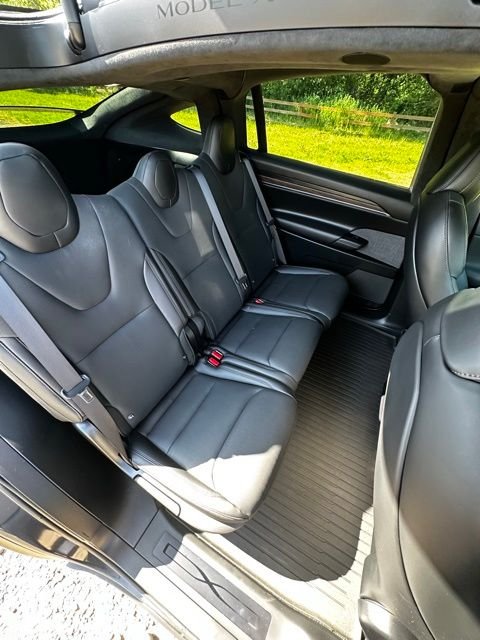 2024 Tesla Model X Long Range - Photo 22