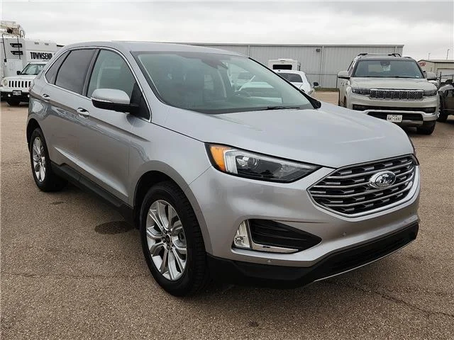 Used 2024 Iconic Silver M Ford Titanium All-Wheel Drive image 6