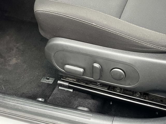 Used 2025 Gray Hyundai SEL image 25