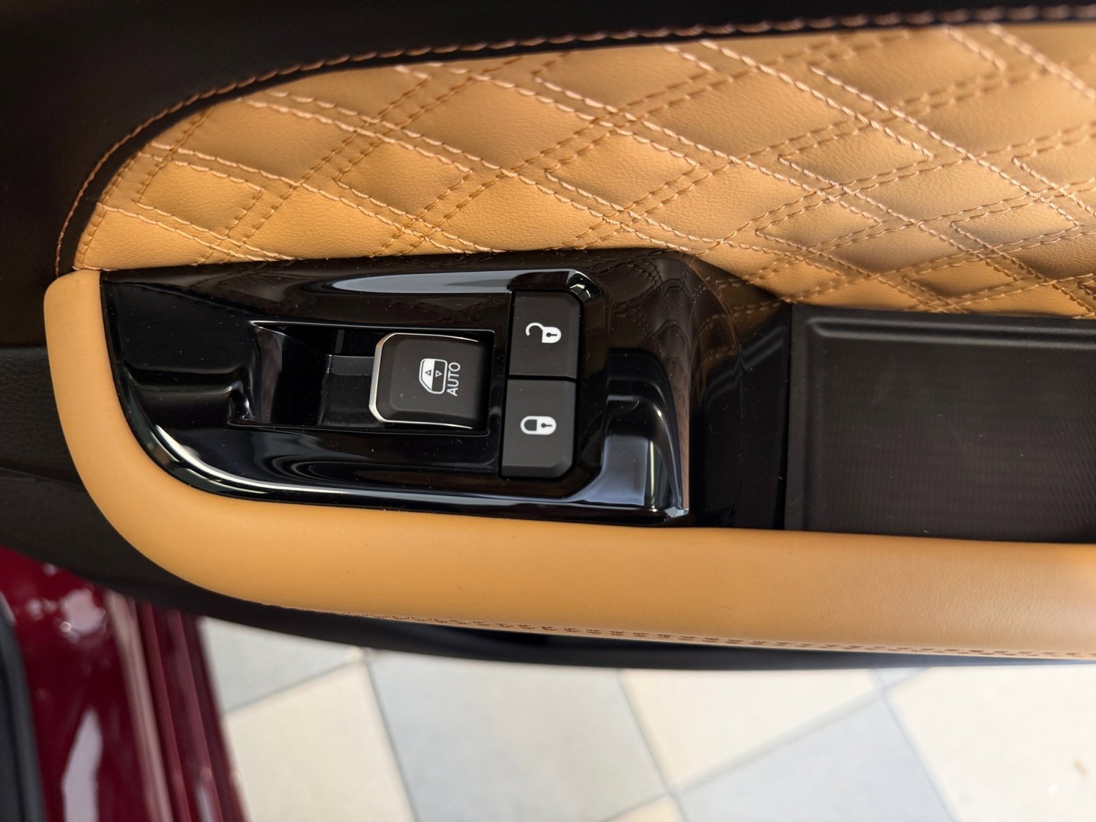 2024 Jeep Grand Cherokee Summit - Photo 38