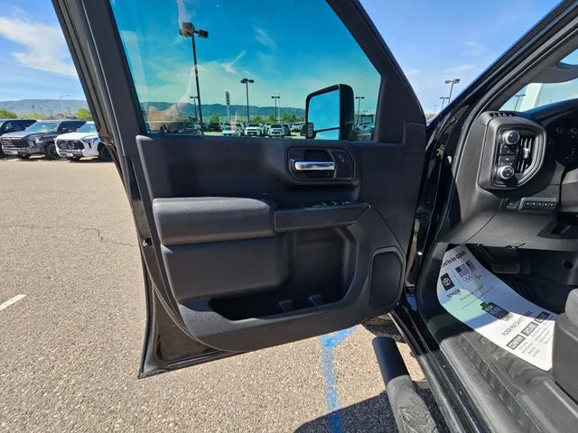 Used 2020 Onyx Black GMC Base image 15