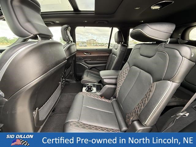 Used 2023 Diamond Black Crystal Pearlcoat Jeep Summit image 22