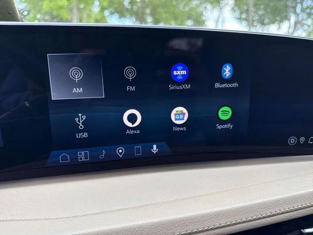 2024 Cadillac XT4 Luxury - Photo 16