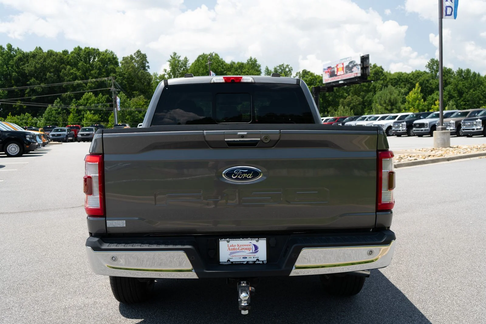 Used 2021 Gray Metallic Ford Lariat image 8