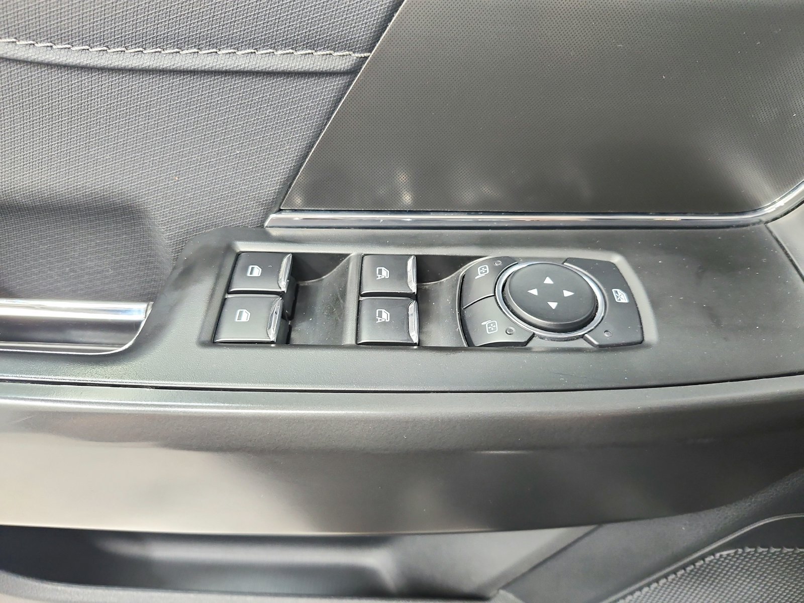 Used 2024 Gray Ford XLT image 34