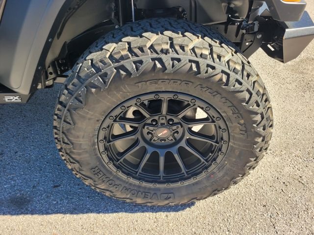 2025 Jeep Wrangler 4-Door Sport S - Photo 17