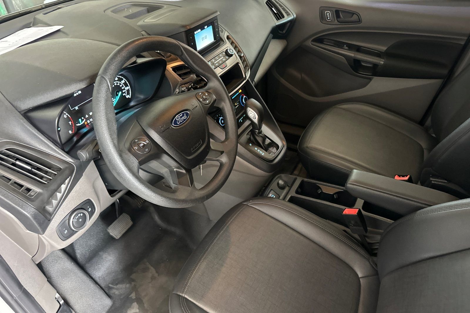 Used 2023 Silver Ford XL image 9