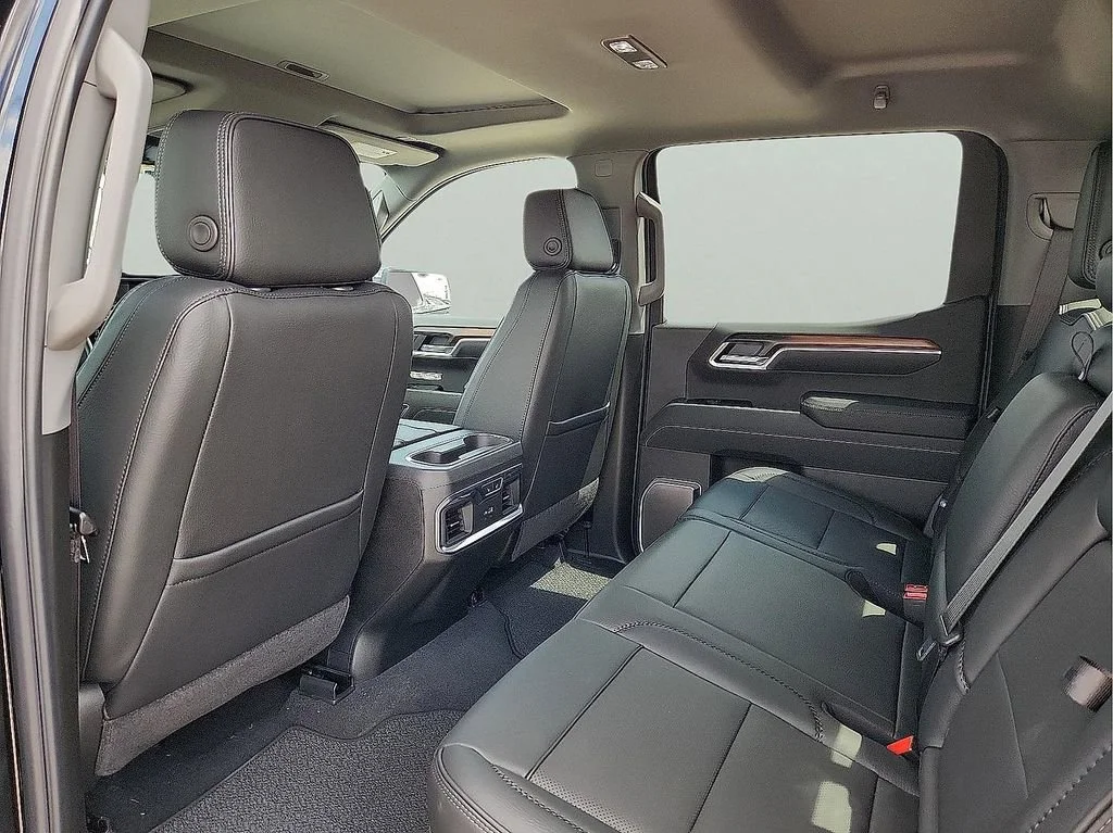 2026 GMC Sierra 1500 Denali - Photo 7
