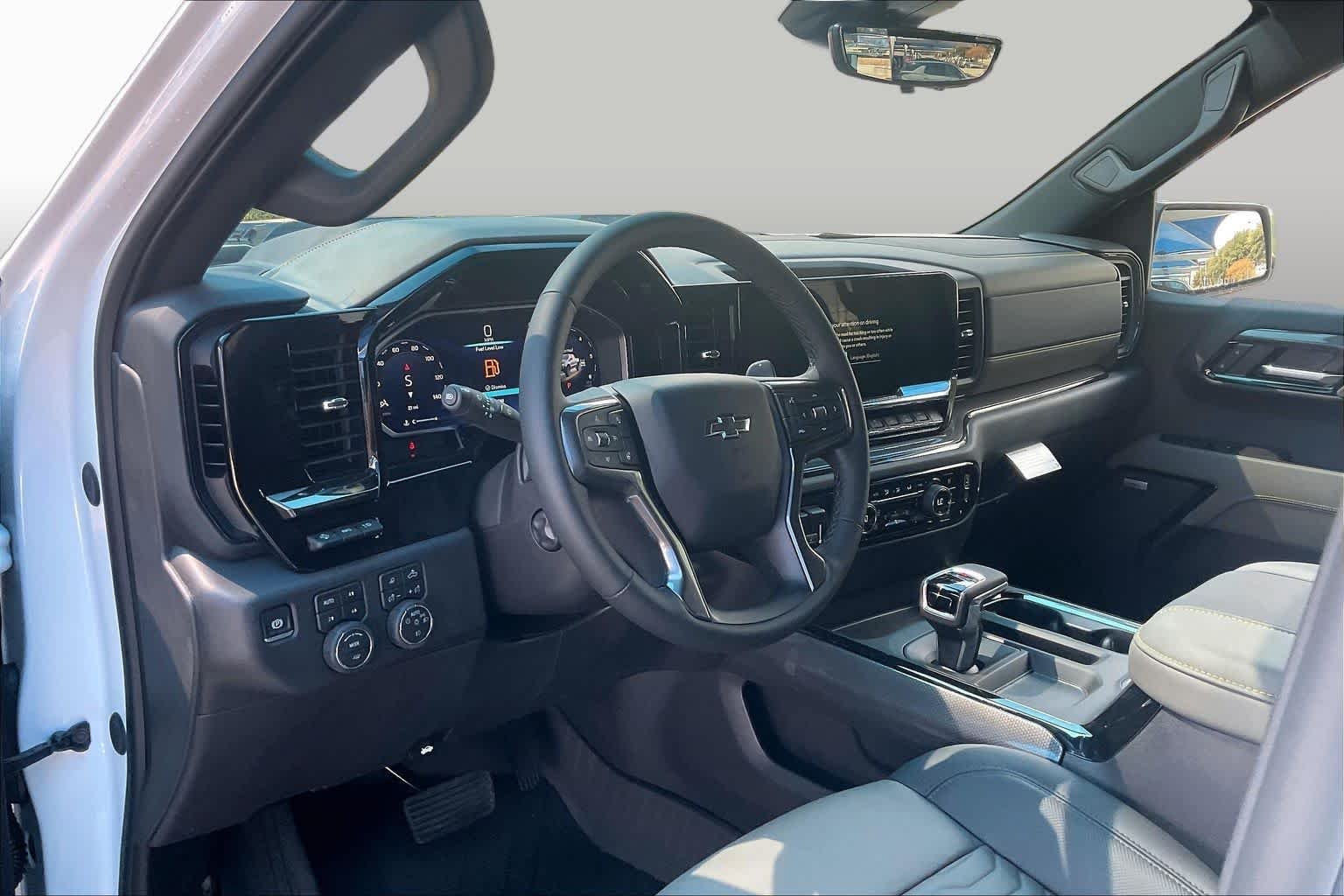 2026 Chevrolet Silverado 1500 ZR2 - Photo 8