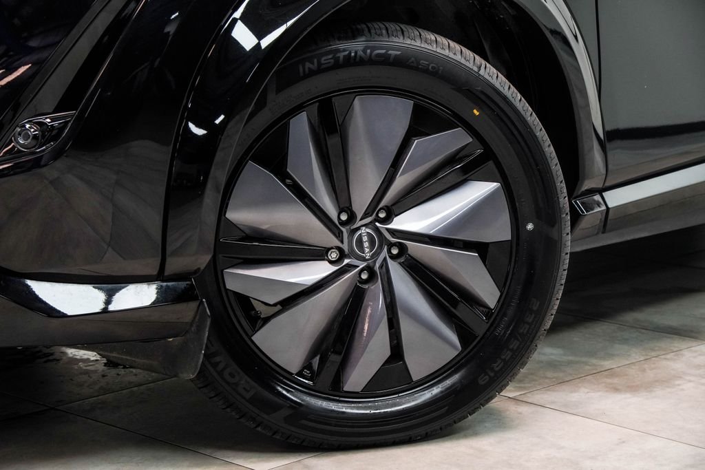 Used 2023 Black Nissan ENGAGE e-4ORCE image 3