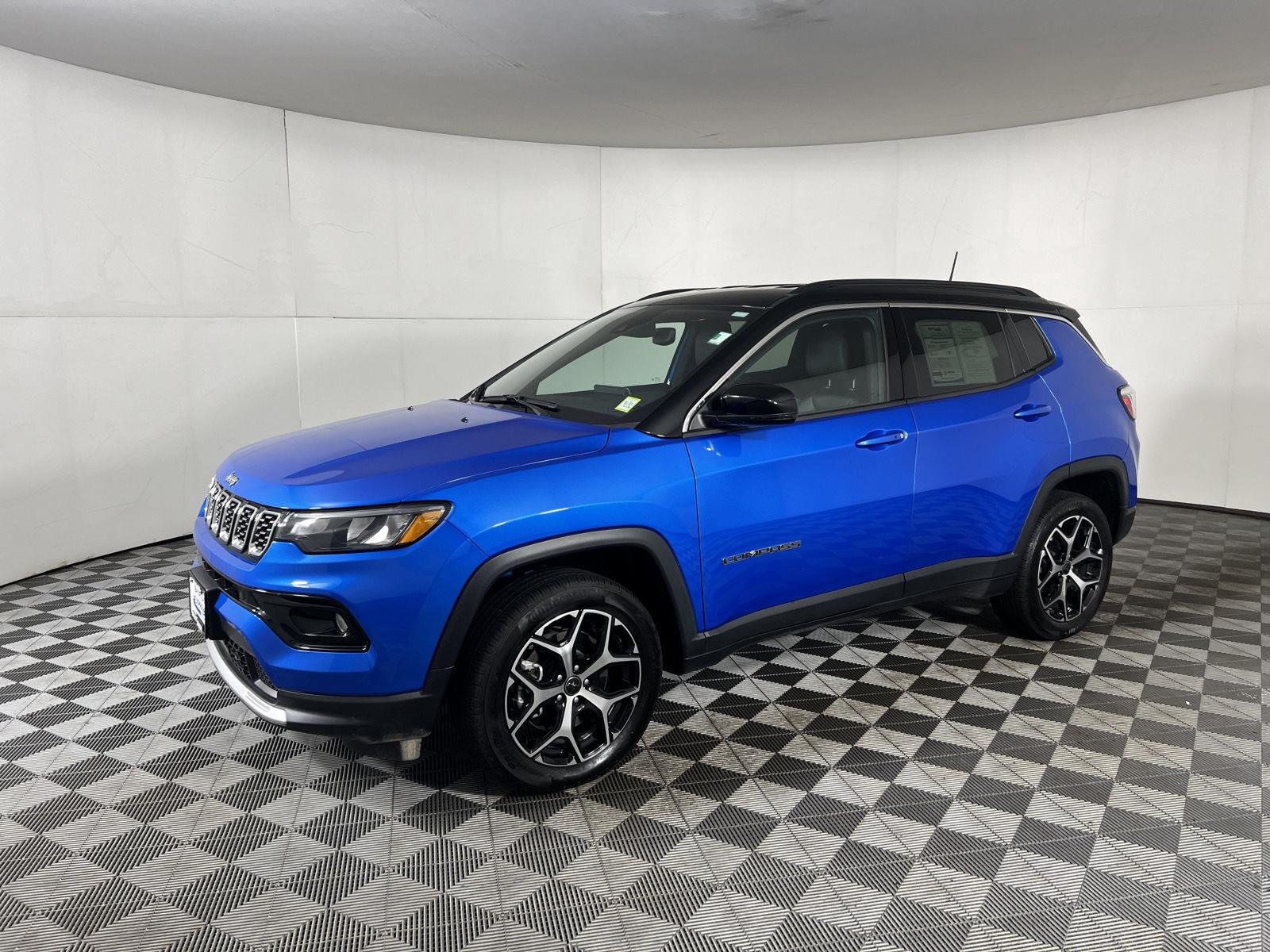 New 2026 Hydro Blue Pearlcoat Jeep Limited image 5