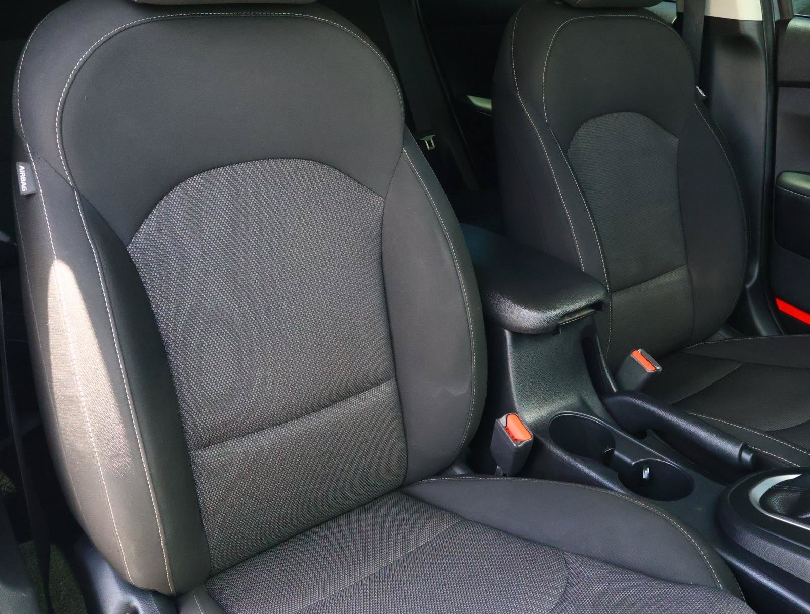 2024 Kia Forte LXS - Photo 15