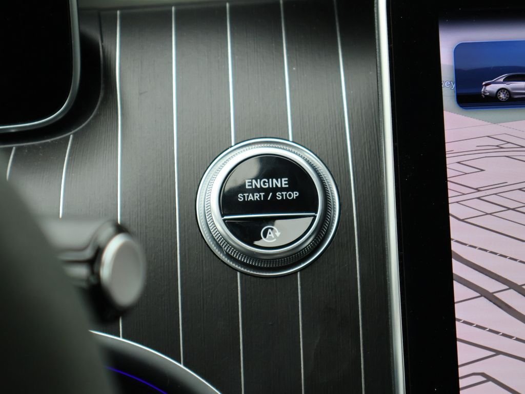 Used 2024 Cirrus Silver Metallic Mercedes-Benz C 43 AMG® image 26