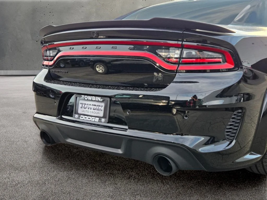 Used 2023 Black Dodge R/T Scat Pack Widebody image 5