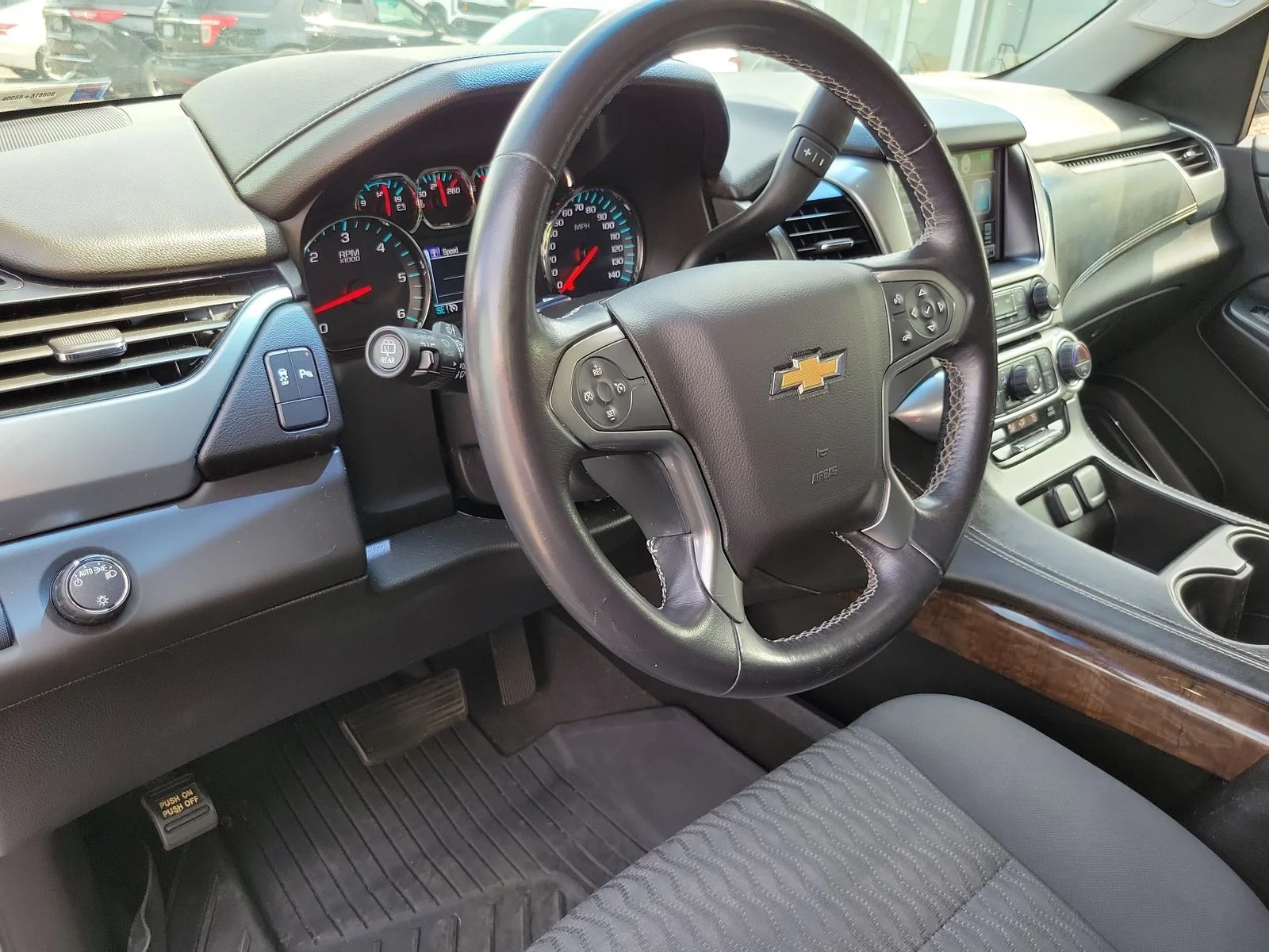 Used 2019 Summit White Chevrolet LS image 11