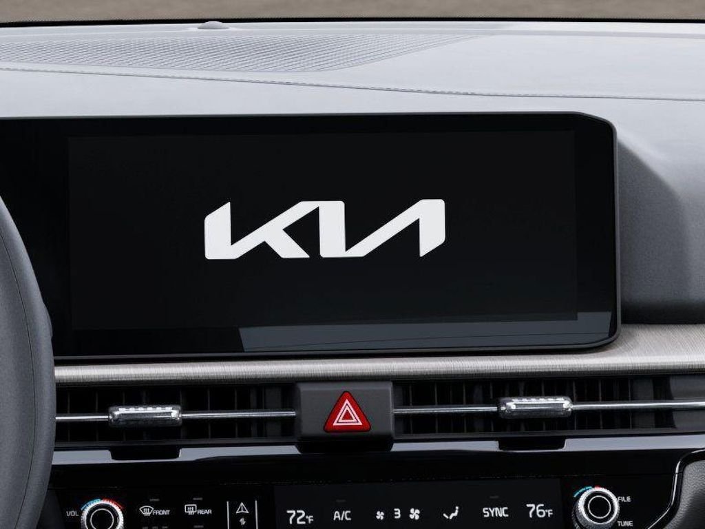 New 2026 White Kia X-Line image 20