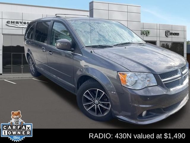 2016 Dodge Grand Caravan SXT Plus's photo