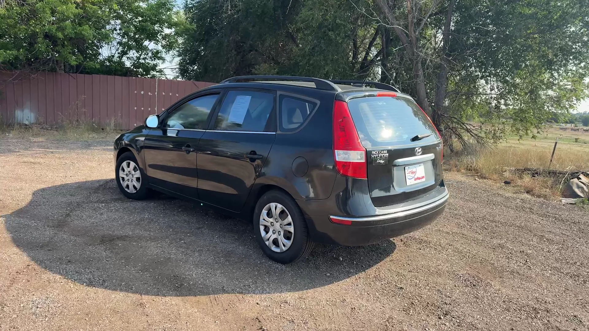 Used 2010 Gray Hyundai GLS image 7