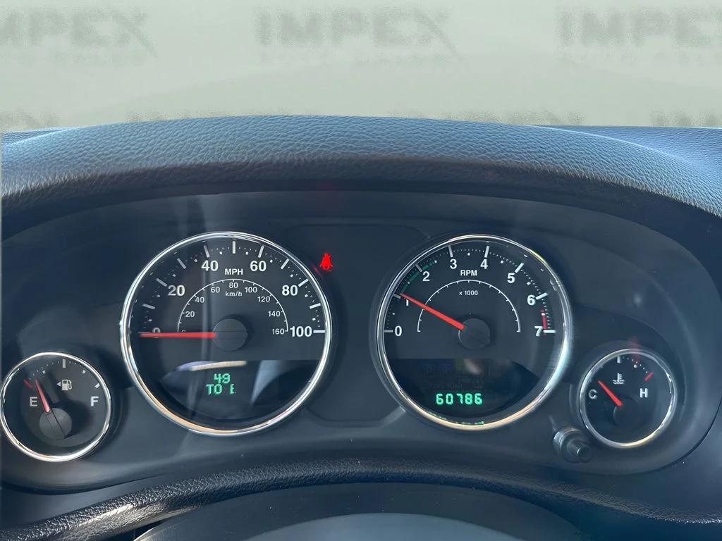 Used 2012 Red Jeep Unlimited Rubicon image 18