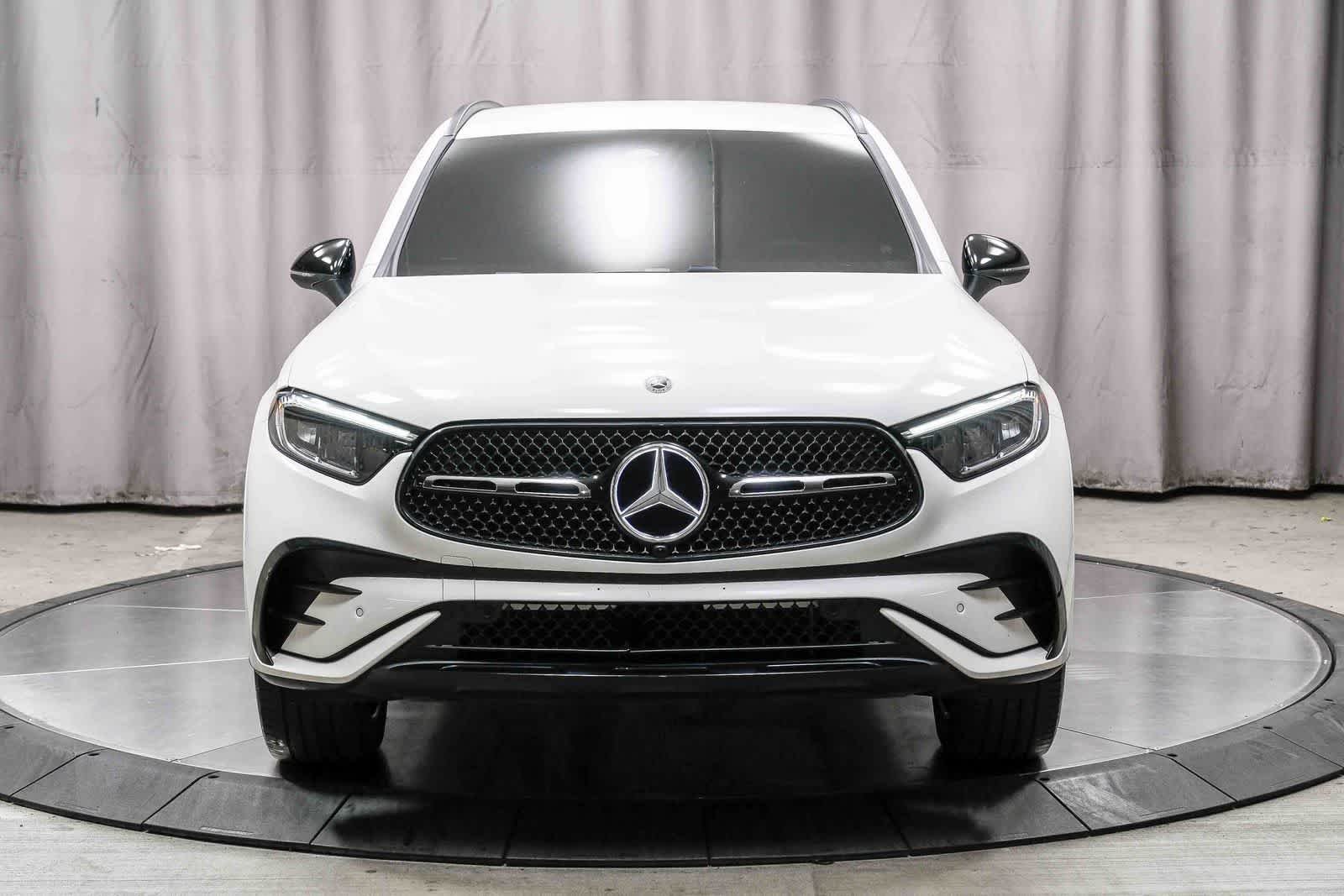 Used 2025 Polar White Mercedes-Benz GLC 350e image 6